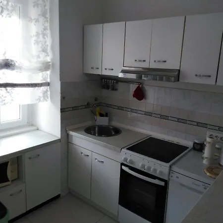 Alba Apartment *