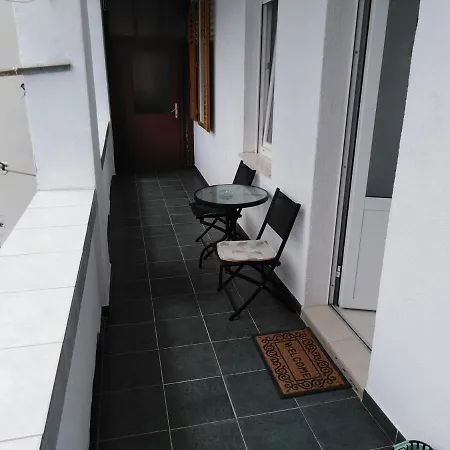 شقة Alba